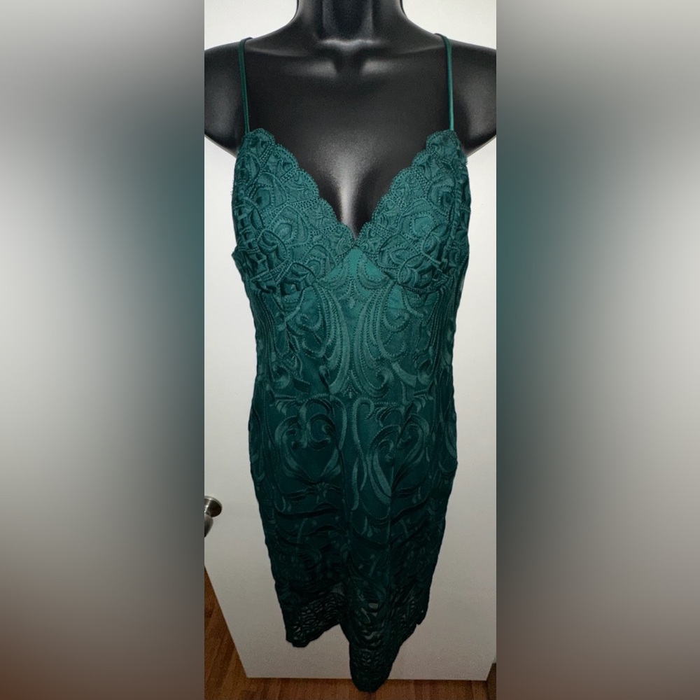 Bardot | Size 8 / Medium Deep Green Lace Cocktail Dress with Adjustable Straps